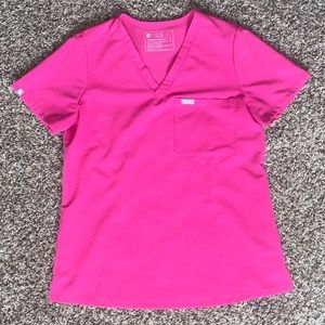 Figs Catarina scrub top: small, shocking pink